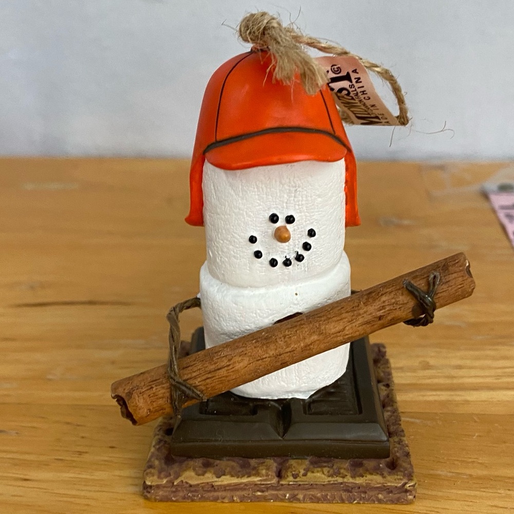 Midwest S’mores Hunter Snowman Ornament